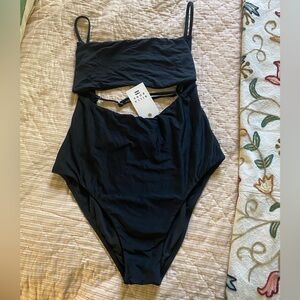 Black Billabong one-piece with cut-outs, XL